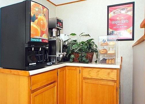 Rodeway Inn Blair エクステリア 写真